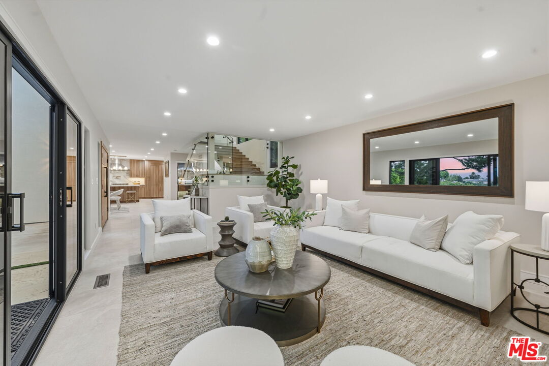 3465 Valley Meadow Road Sherman Oaks, CA 91403 - Photo 59 of 71