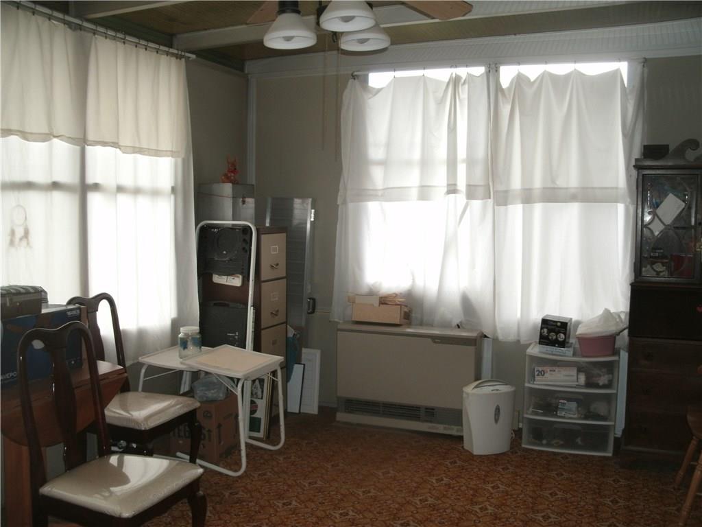 117 East Garden Road Pittsburgh, PA 15227 - Photo 12 of 18 Sun Room
