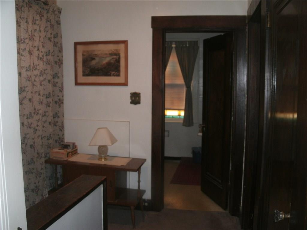 117 East Garden Road Pittsburgh, PA 15227 - Photo 13 of 18 Upstairs Hall