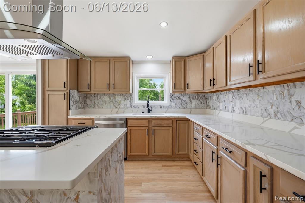 4420 Dublin Road Burton, MI 48529 - Photo 12 of 56