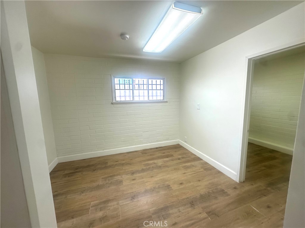 815 South Main Street Corona, CA 92882 - Photo 16 of 24 an empty room with a window