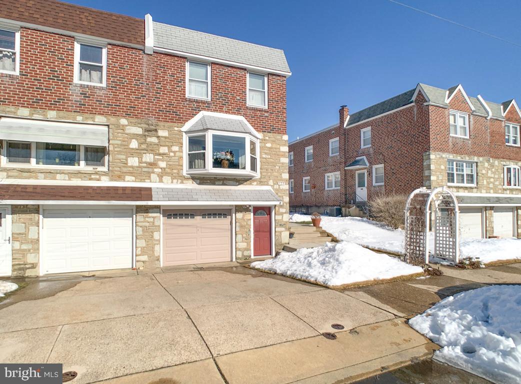 723 Ripley Street Philadelphia, PA 19111 - Photo 3 of 37 Front of Home/Driveway