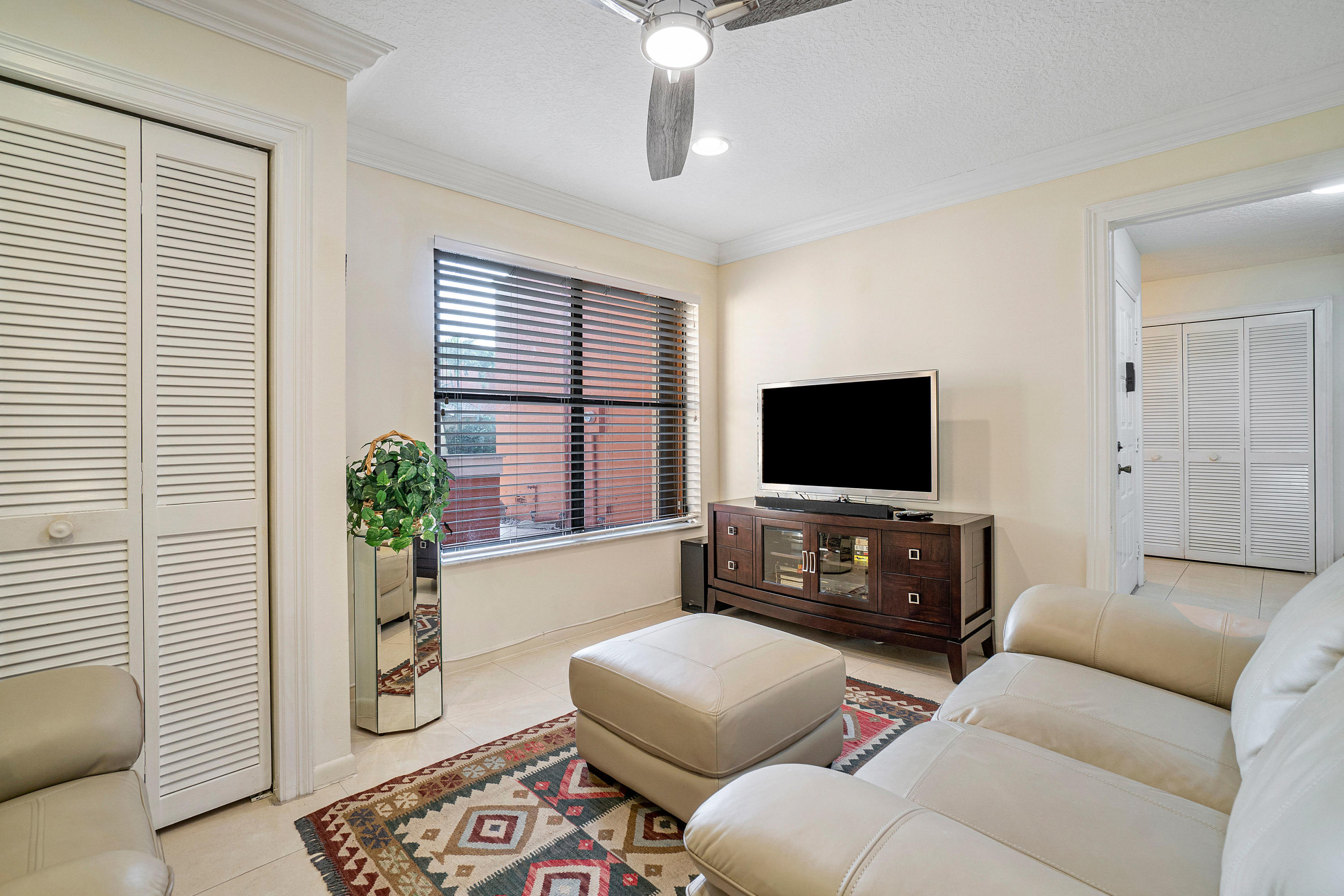 6115 Belleza Lane Boca Raton, FL 33433 - Photo 14 of 45 untitled-11 (42)