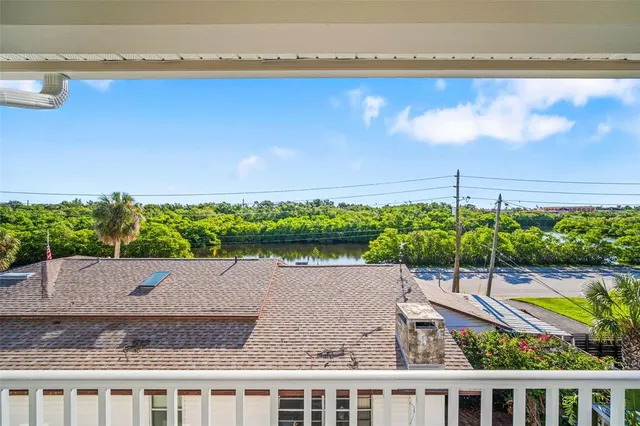 $949,900 | 840 61st Avenue Northeast, St. Petersburg, FL 33703