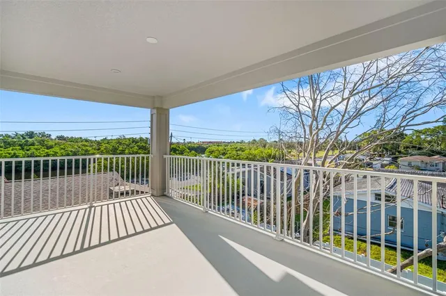 $949,900 | 840 61st Avenue Northeast, St. Petersburg, FL 33703