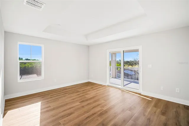 $949,900 | 840 61st Avenue Northeast, St. Petersburg, FL 33703