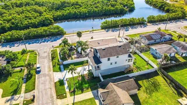 $949,900 | 840 61st Avenue Northeast, St. Petersburg, FL 33703