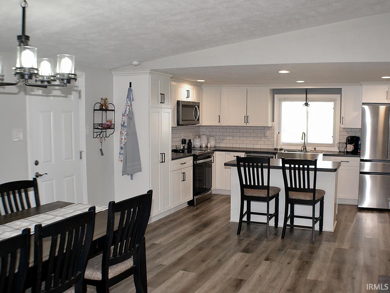 5880 West St Road Winchester, IN 47394 - Photo 8 of 23 Gallery Image 8