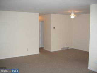 34 Windsor Road Glenside, PA 19038 - Photo 2 of 6 Gallery Image 2