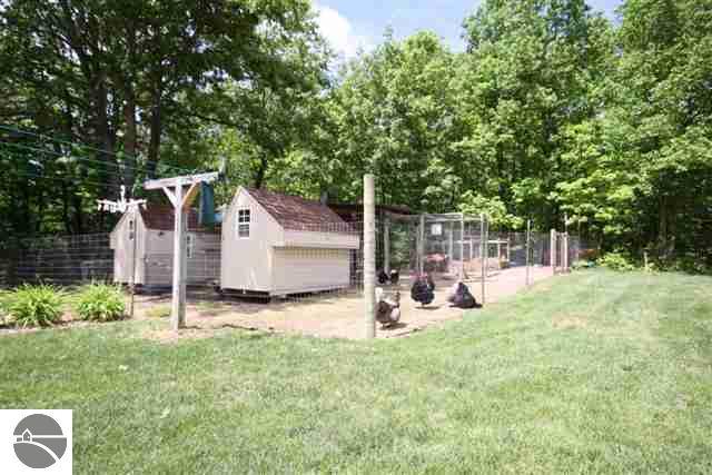 7887 West Sharon Road Southwest Fife Lake, MI 49633 - Photo 20 of 25 1745176-19.JPG