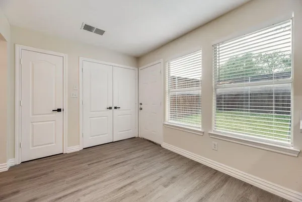 $640,000 | 703 North Tennessee Street, Unit AB, McKinney, TX 75069