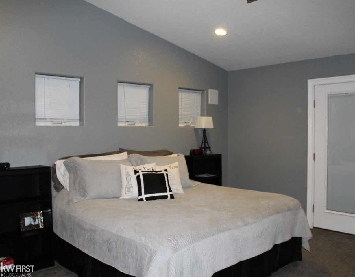 1002 East Vienna Road Clio, MI 48420 - Photo 32 of 62 21351688-31.JPG