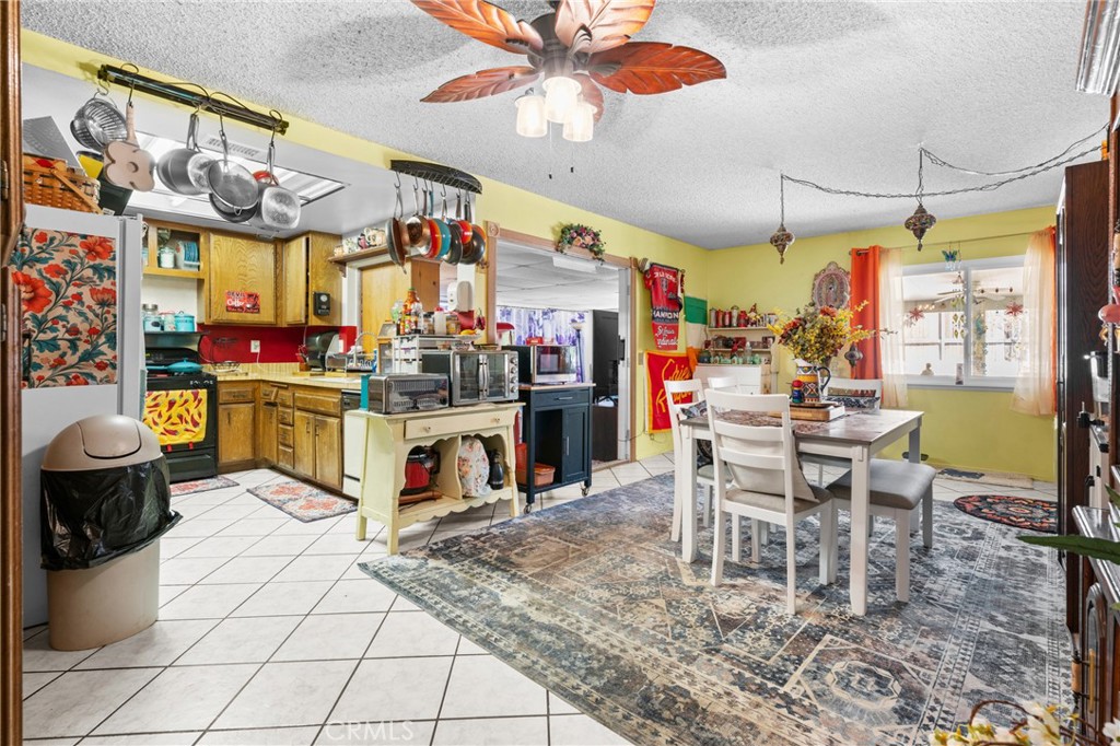 966 West Bohnert Avenue Rialto, CA 92377 - Photo 24 of 38