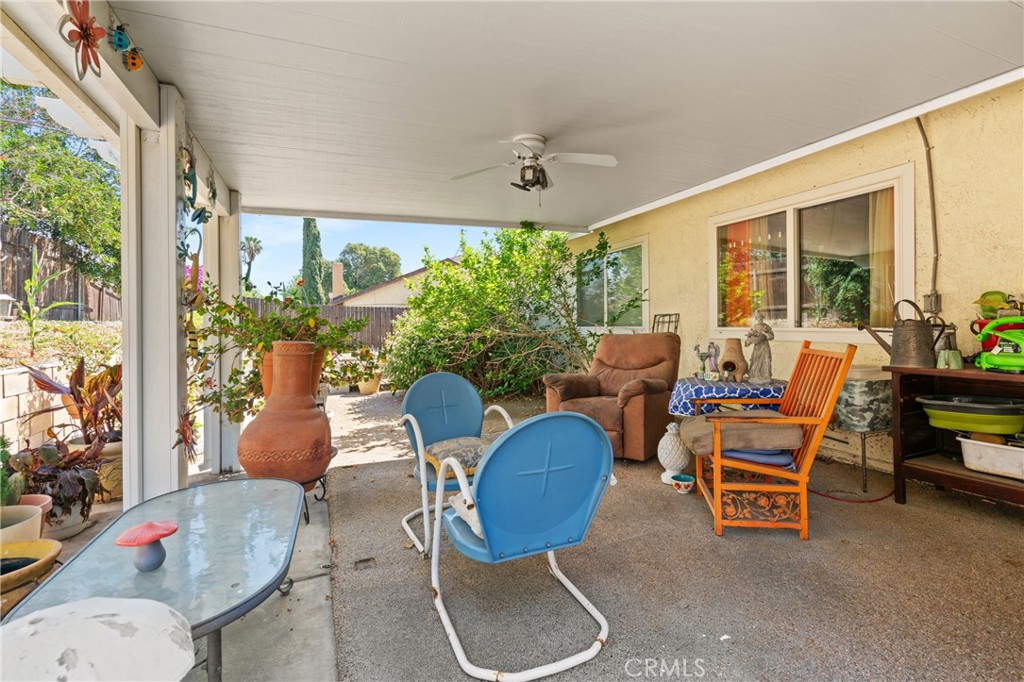 966 West Bohnert Avenue Rialto, CA 92377 - Photo 37 of 38