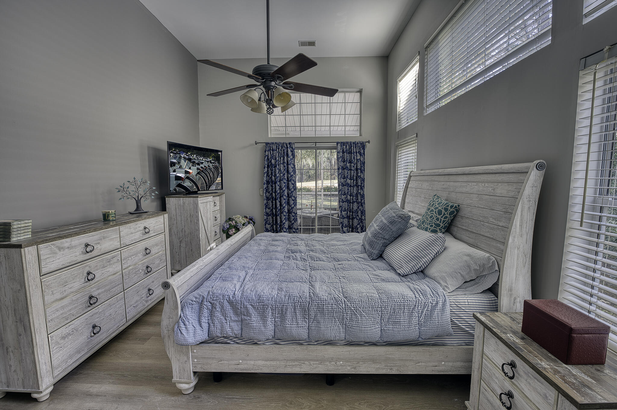 808 Long Drive Road Summerville, SC 29485 - Photo 21 of 44 Main Floor Primary