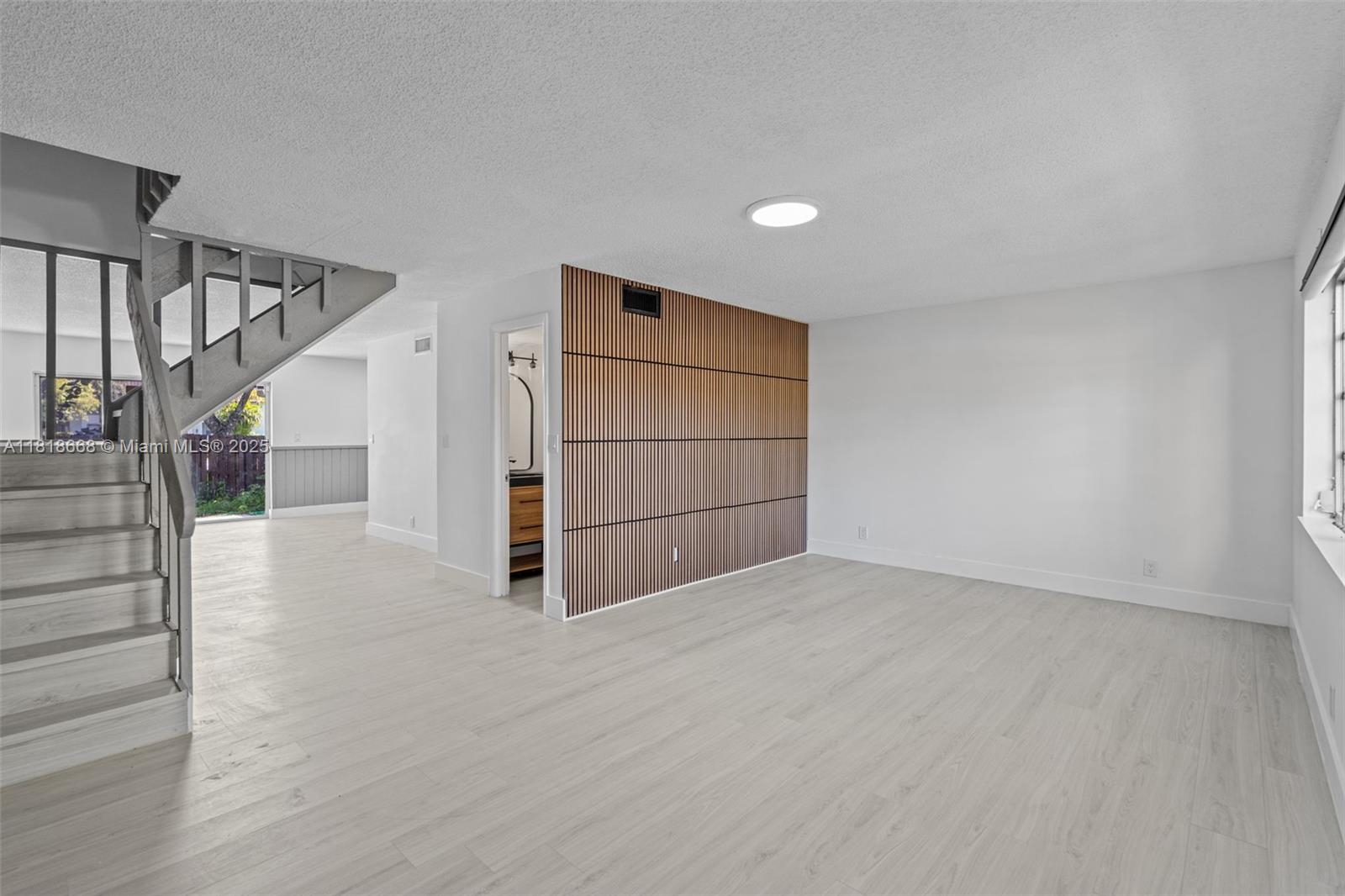 7175 Nova Drive, Unit 303 Davie, FL 33317 - Photo 1 of 34