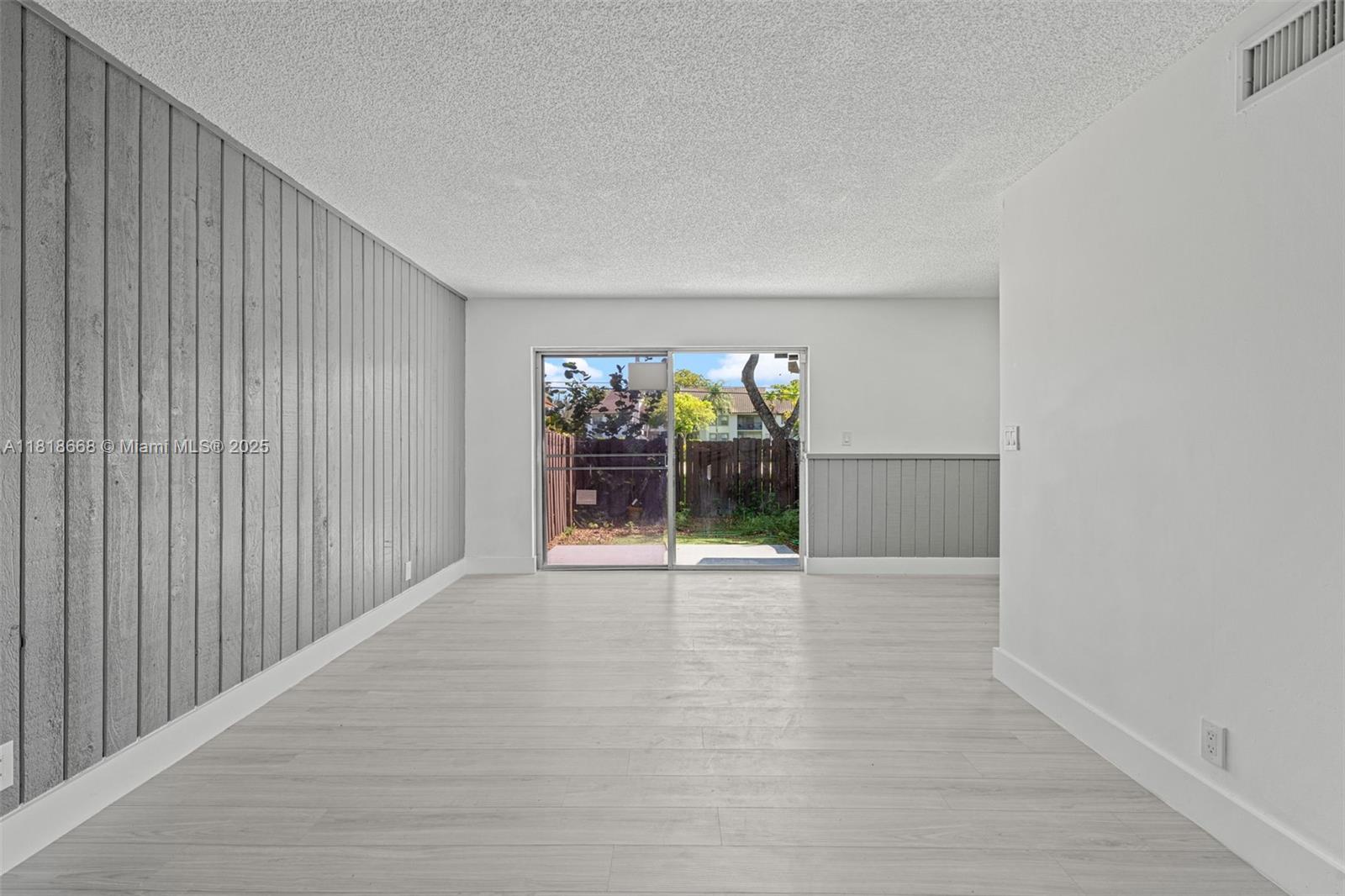 7175 Nova Drive, Unit 303 Davie, FL 33317 - Photo 7 of 34