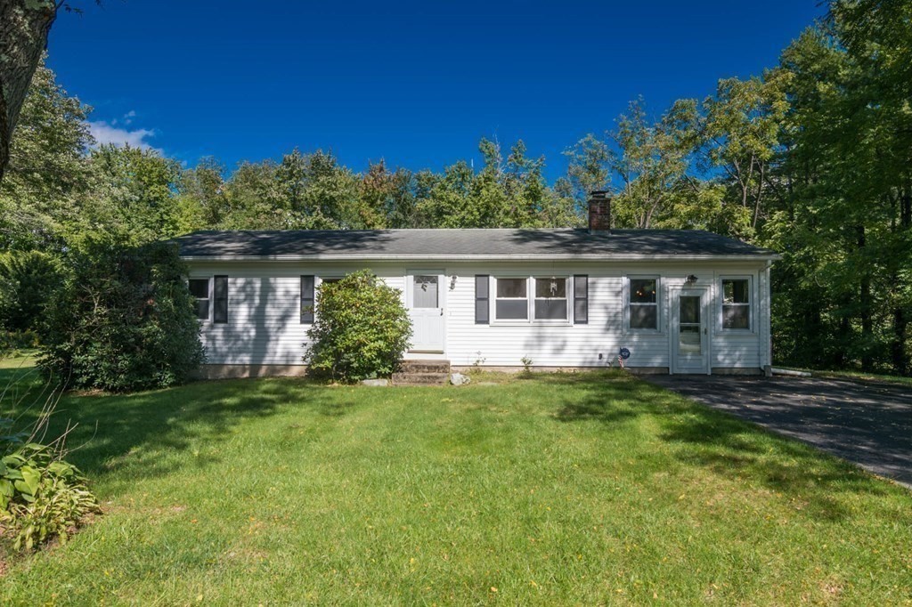 25 Greenwich Road Amherst, MA 01002 - Photo 3 of 30 Gallery Image 3