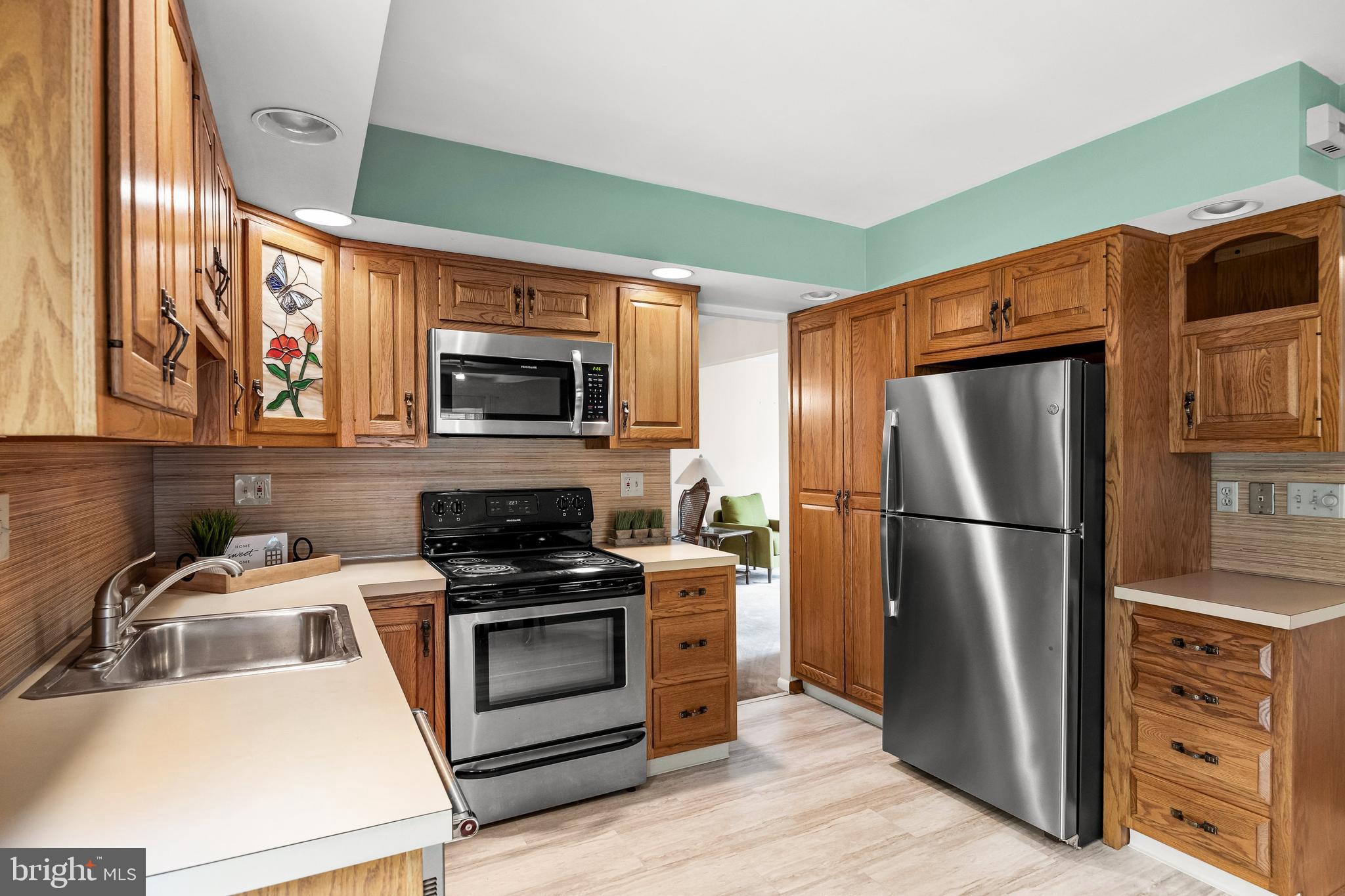 44 Clemson Road Cherry Hill, NJ 08034 - Photo 6 of 51 Be sure to check out this kitchen pantry!