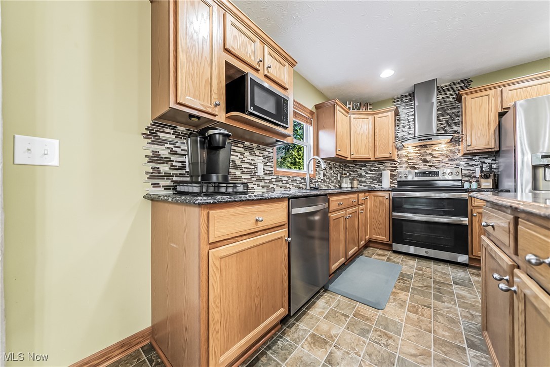 7872 York Road Parma, OH 44130 - Photo 11 of 45 Gallery Image 11