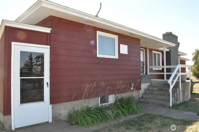a view of front door of house