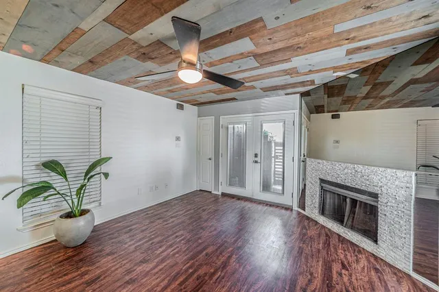 $129,000 | 1704 Baird Farm Circle, Unit 4104, Arlington, TX 76006