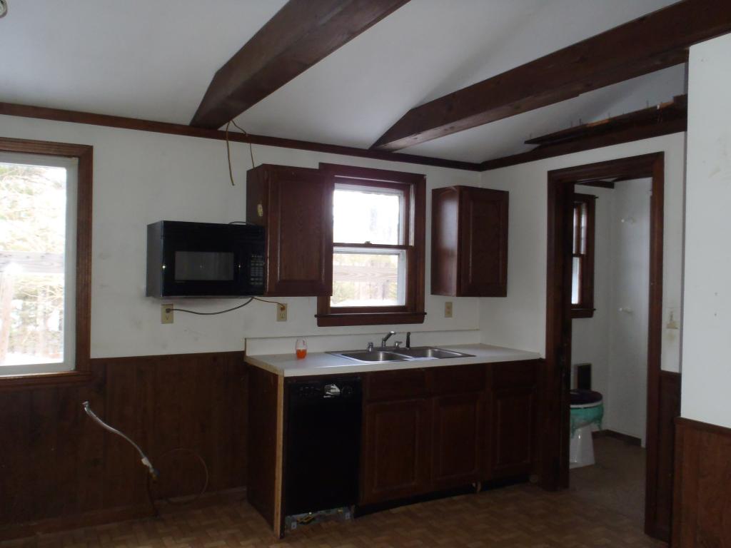 109 Beech Hill Road Exeter, NH 03833 - Photo 11 of 13 Gallery Image 11