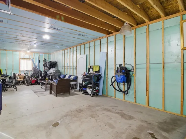 $624,900 | 8566 South 83rd Avenue, Hickory Hills, IL 60457