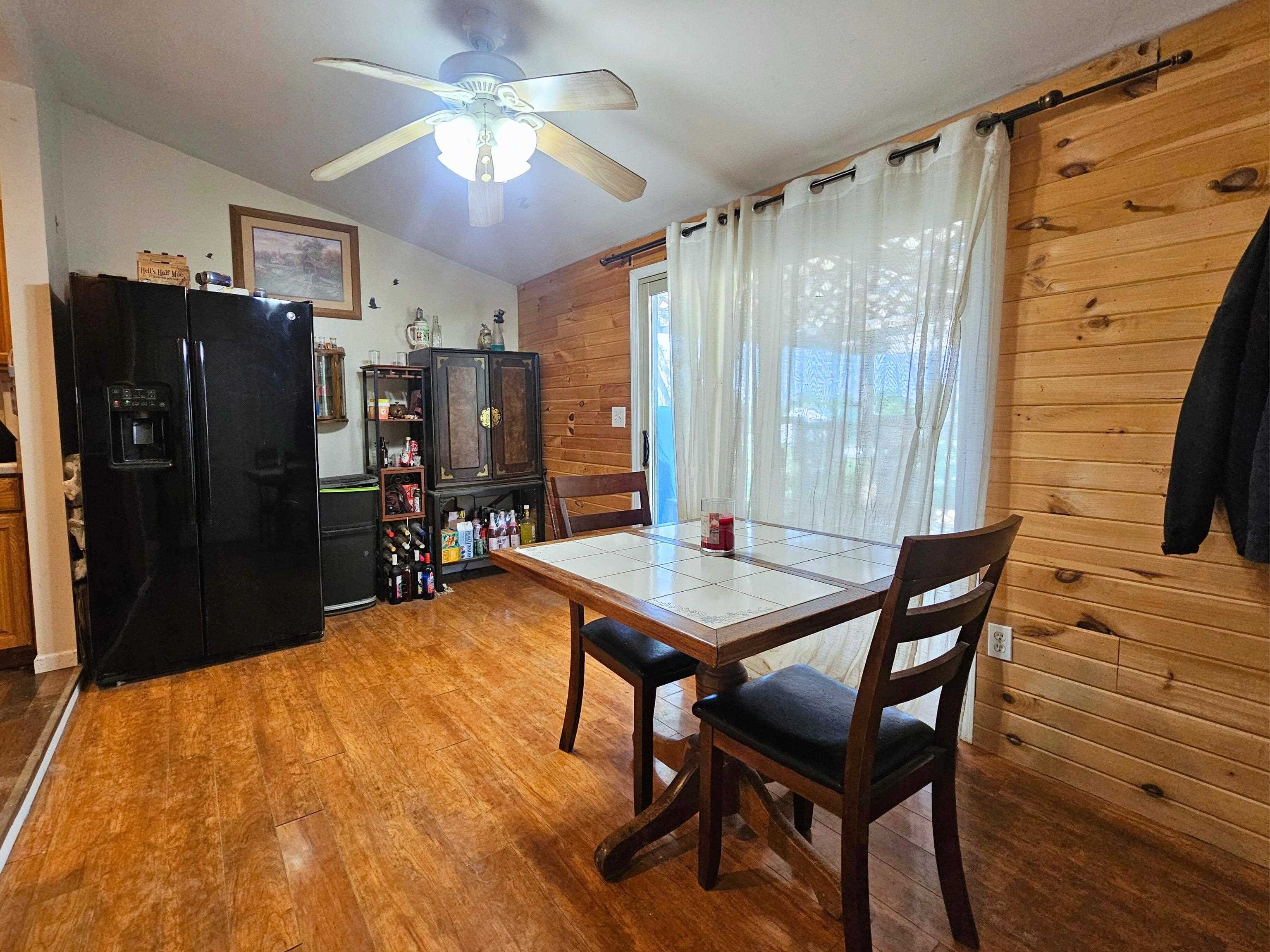 10481 State Road Millington, MI 48746 - Photo 14 of 53 50178912-c5b9bde4-4c47-4c40-aeb8-892c16b9b364.JPG