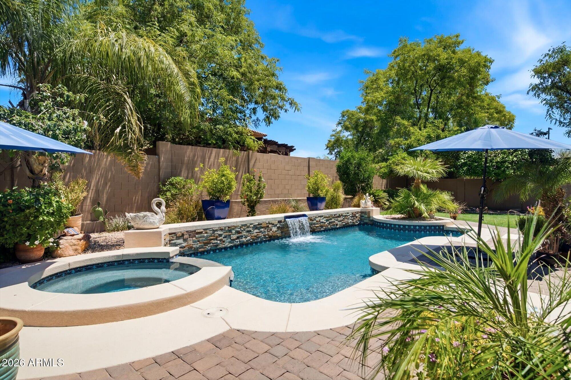 2310 West Red Range Way Phoenix, AZ 85085 - Photo 38 of 47 37-