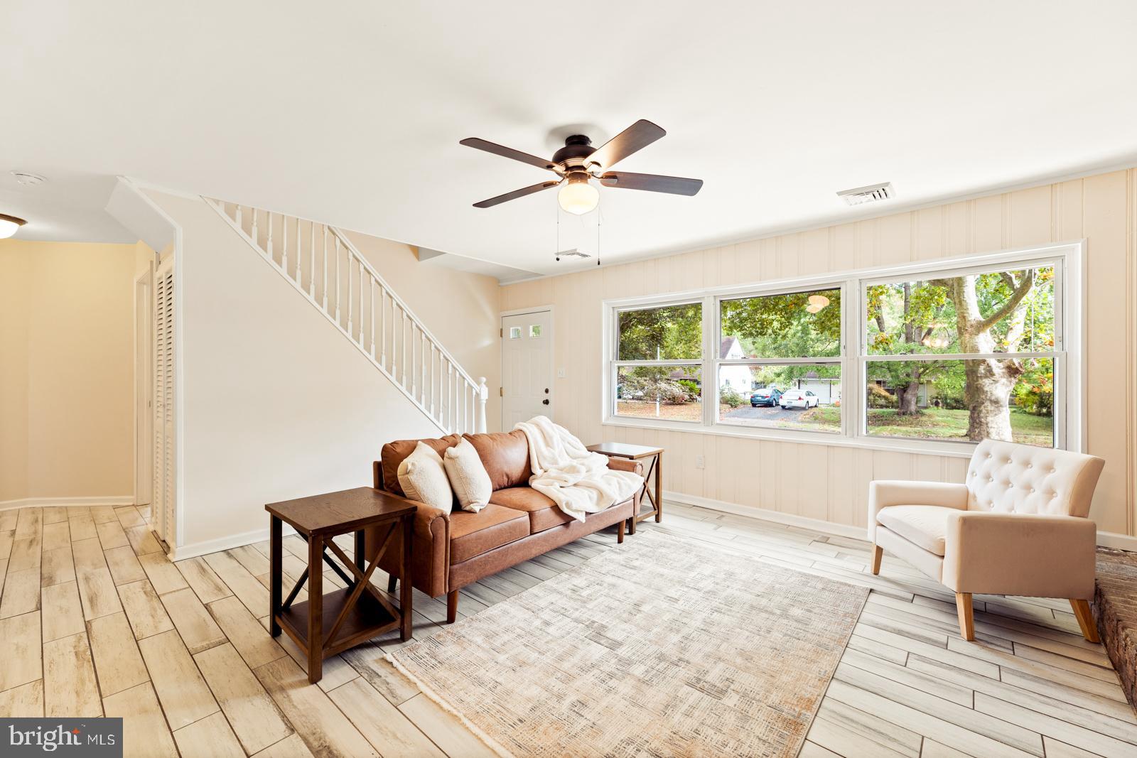19 Peppermint Road Levittown, PA 19056 - Photo 4 of 30 Gallery Image 4