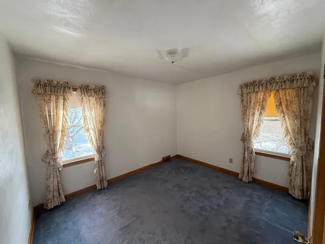 $295,000 | 1862 Ames Avenue East, St. Paul, MN 55119