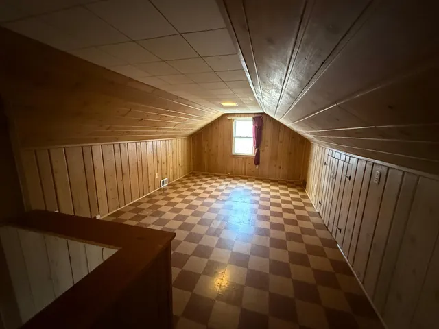 $295,000 | 1862 Ames Avenue East, St. Paul, MN 55119