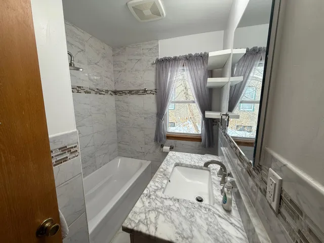 $295,000 | 1862 Ames Avenue East, St. Paul, MN 55119