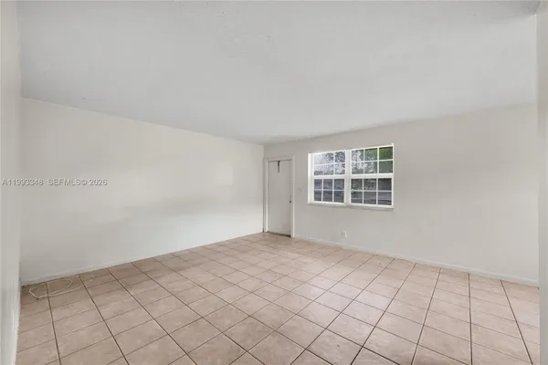 $1,950 | 2241 Northwest 59th Terrace, Unit 1, Lauderhill, FL 33313