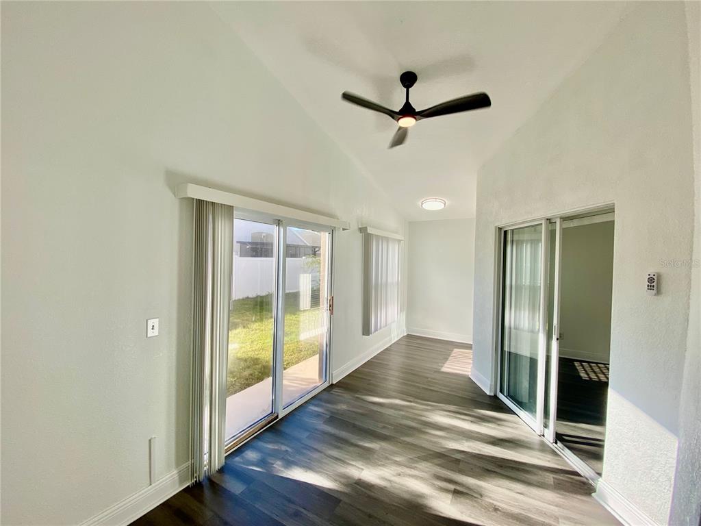10264 Oak Crest Road Orlando, FL 32829 - Photo 12 of 38