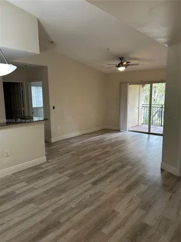 $2,300 | 2494 Centergate Drive, Unit 302, Miramar, FL 33025