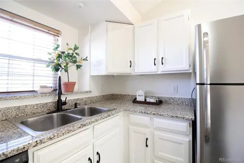 $484,900 | 1789 South Ensenada Way, Aurora, CO 80017