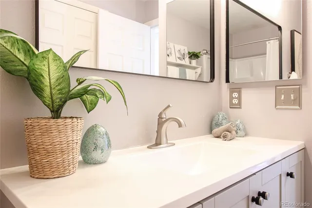 $499,900 | 1789 South Ensenada Way, Aurora, CO 80017