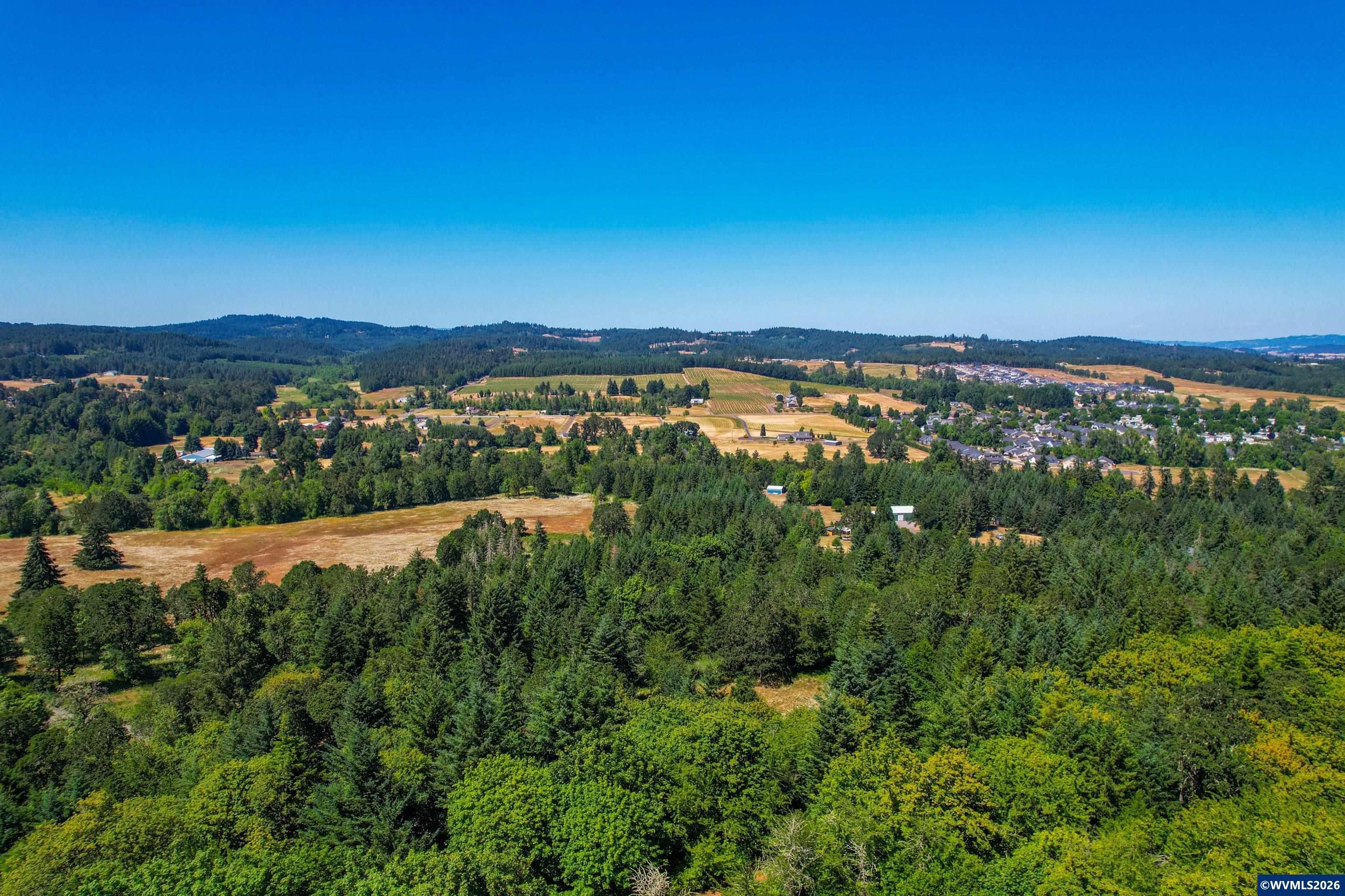 1897 Cochrane Lane Dallas, OR 97338 - Photo 18 of 31