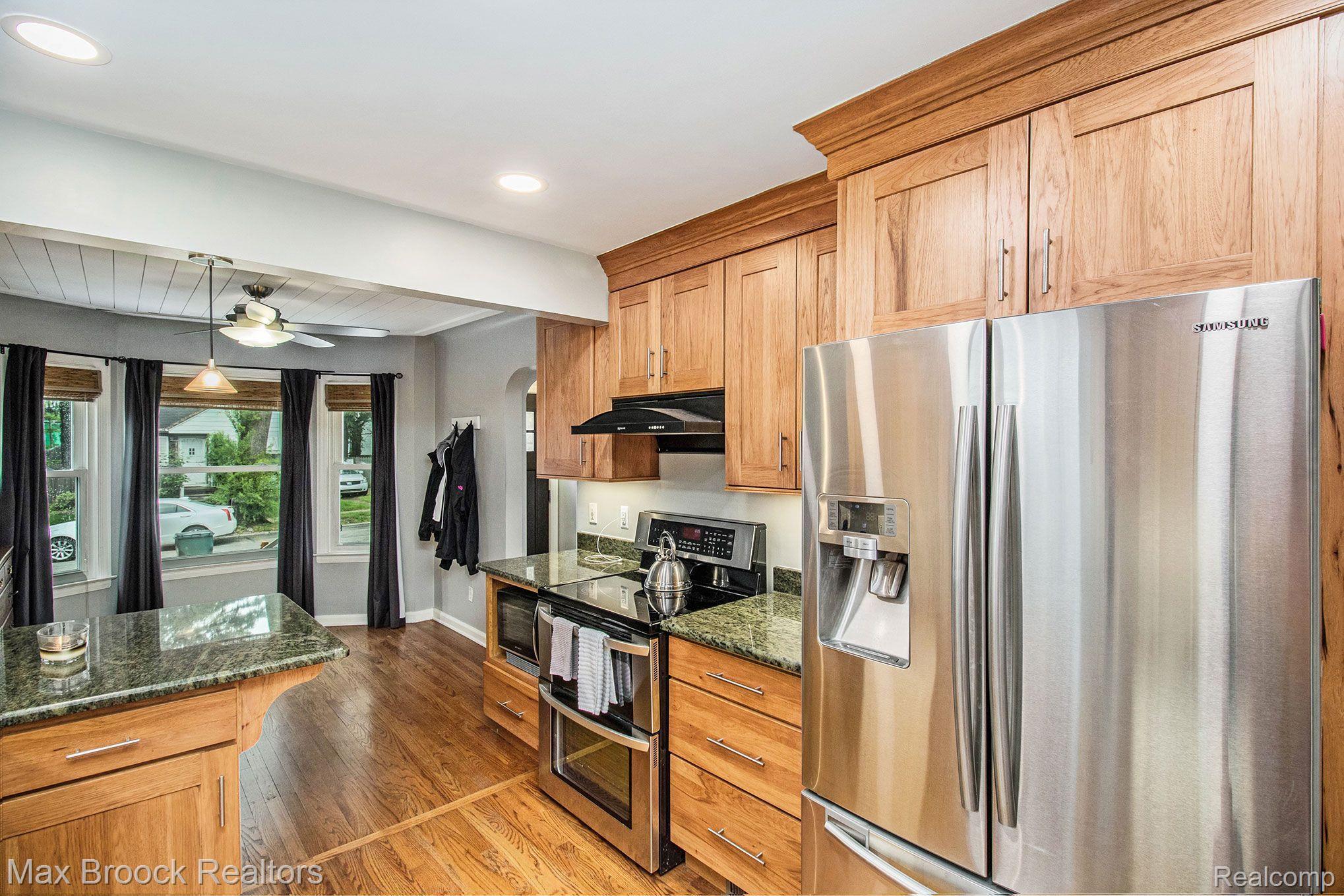 661 Princeton Road Berkley, MI 48072 - Photo 13 of 27 Gallery Image 13