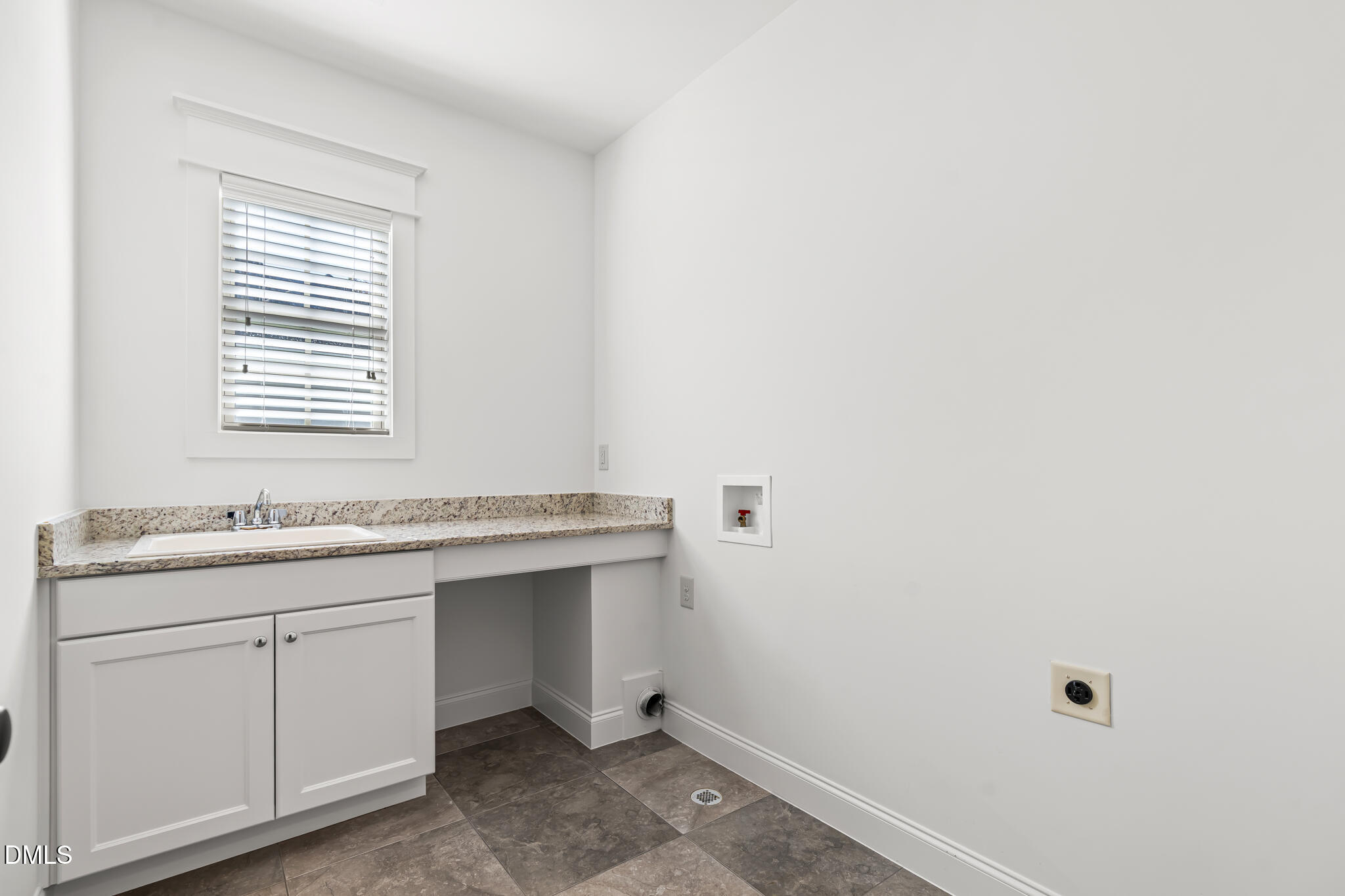 409 Wanderview Lane Holly Springs, NC 27540 - Photo 47 of 59 DSC03805