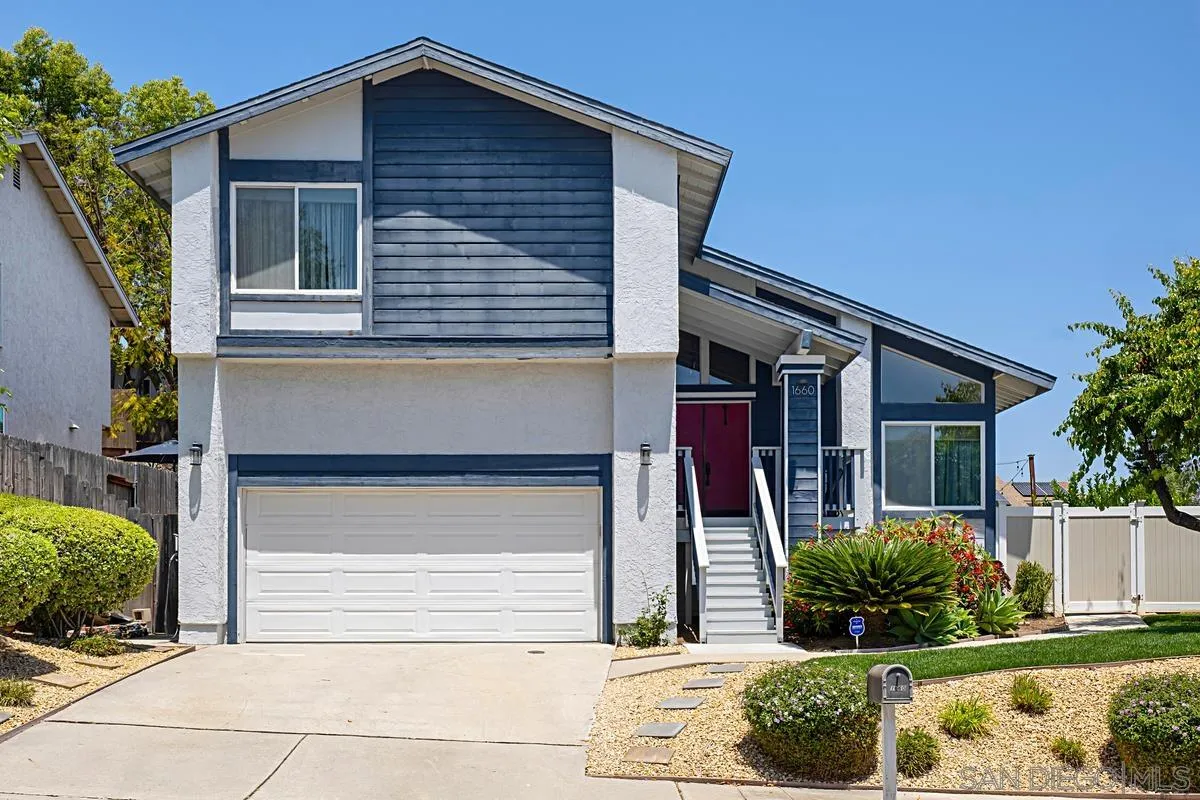 1660 Hawk Ridge Place Escondido, CA 92027 - Photo 29 of 31 Gallery Image 29