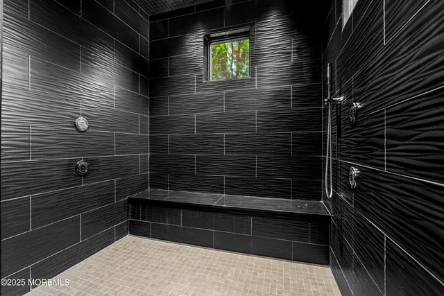 $1,999,000 | 1548 North Bay Avenue, Toms River, NJ 08753