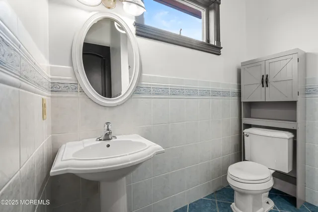 $1,999,000 | 1548 North Bay Avenue, Toms River, NJ 08753