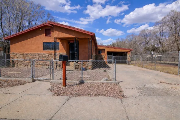$310,000 | 112 Silva Avenue, Las Vegas, NM 87701
