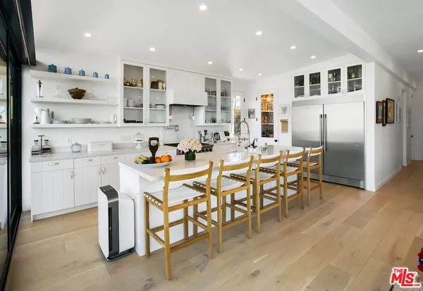 $12,500 | 29500 Heathercliff Road, Unit 212, Malibu, CA 90265