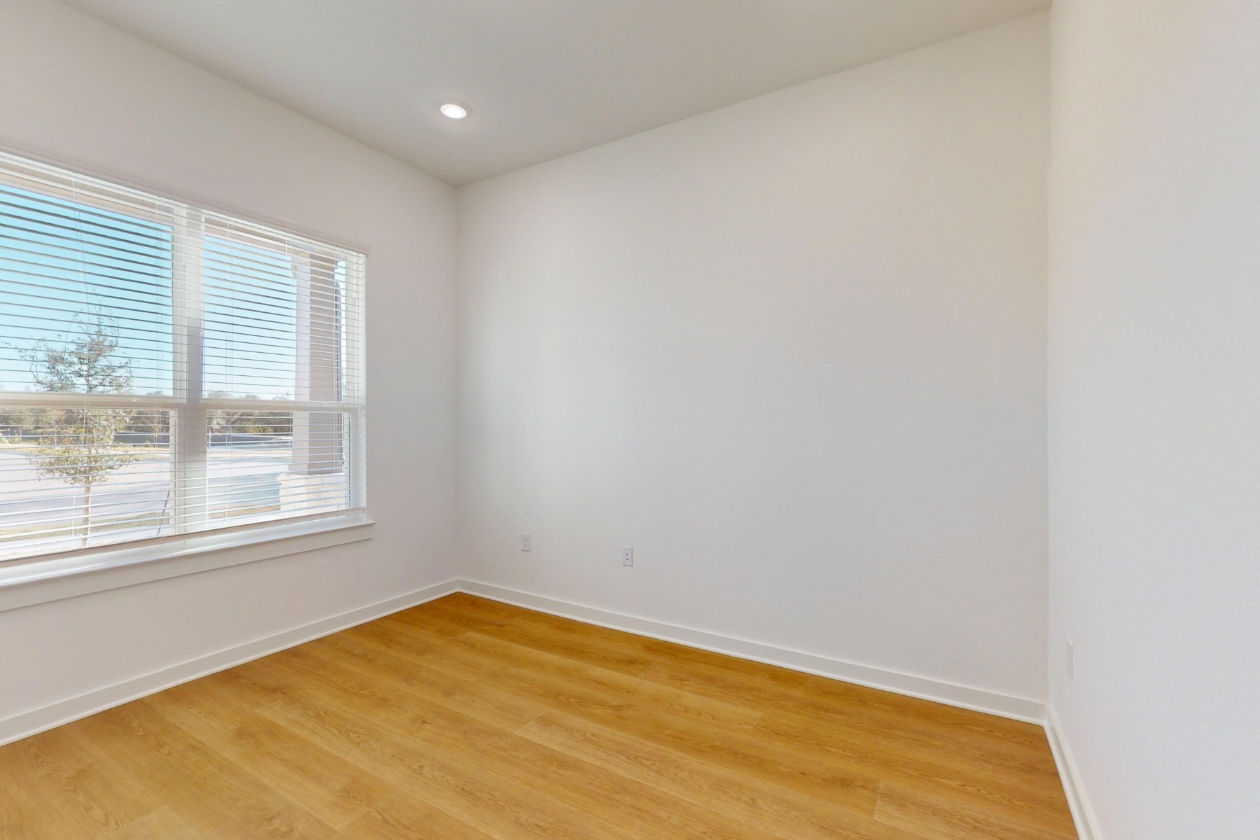3613 Helena Way Leander, TX 78641 - Photo 3 of 27 an empty room with a window