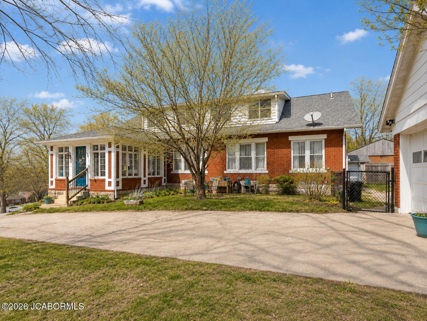 5 Riverside Drive Boonville, MO 65233 - Photo 3 of 52