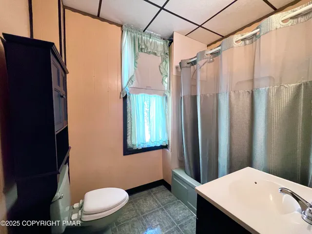 $179,000 | 338 East Centre Street, Mahanoy City, PA 17948